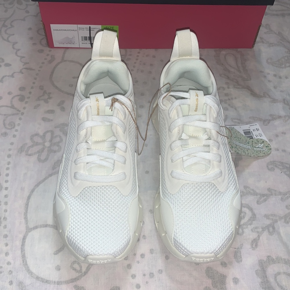 New Reebok Zig Dynamica Chalk White Sneakers - Picture 4 of 6